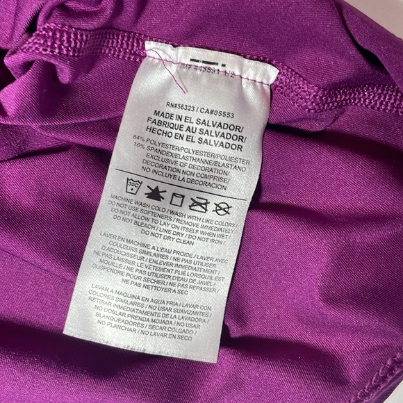 Nike Pro Purple Athletic tank top DRI-Fit Size M - Picture 6 of 6